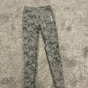 Gymshark Green Camo Workout Leggings - SMALL